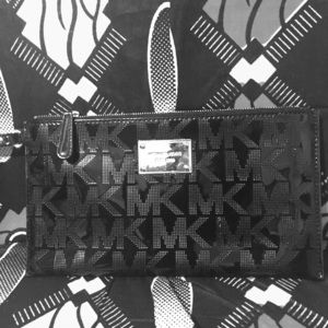 Michael Kors clutch