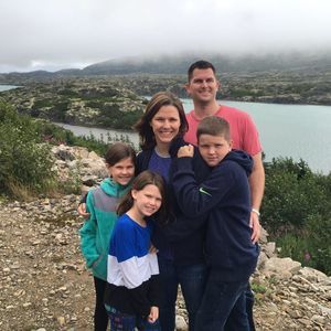 Meet your Posher, Holly