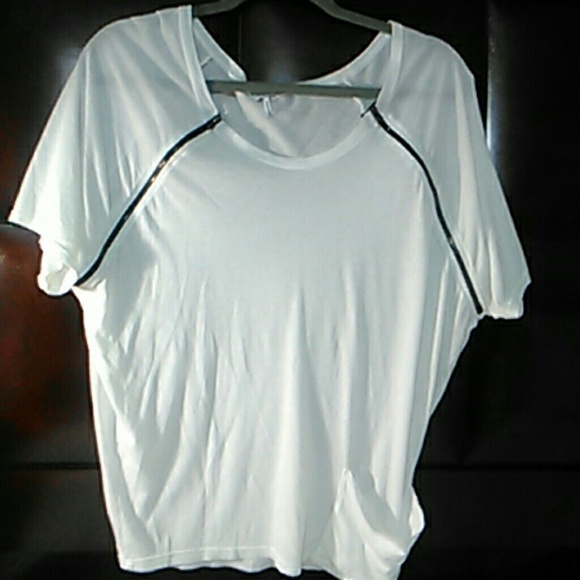 Splendid tee