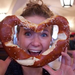 Meet your Posher, Apryl