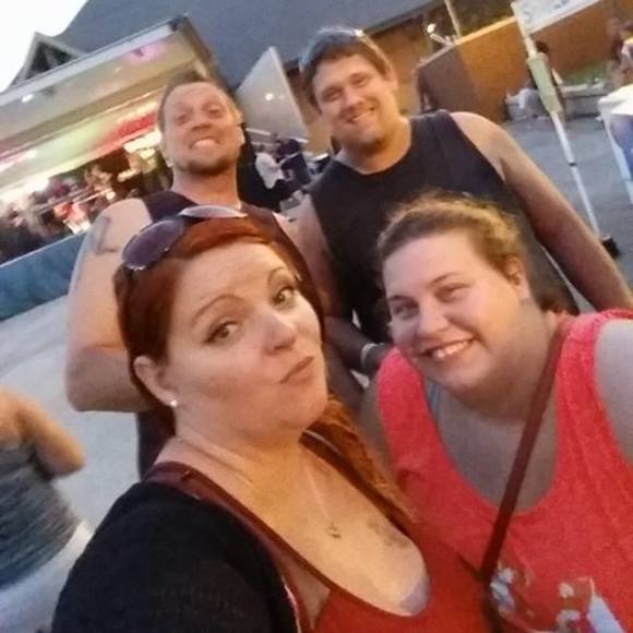 Meet your Posher, Lorielle