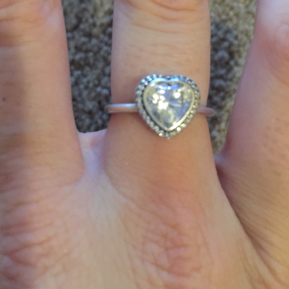 💘Pandora ring💘