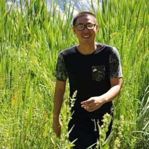 Meet your Posher, Tom