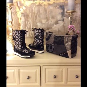 Coach Snow Boots-Never Worn sz 8