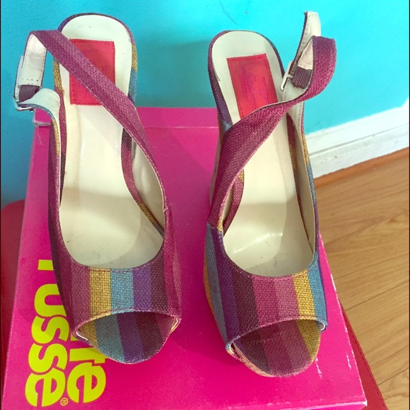 Multicolor size 6.5 platform wedges