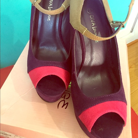 Brand new ... Plum peep toe wedges size 7