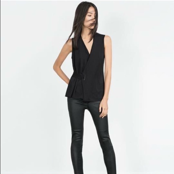 Zara Top Gather A Side