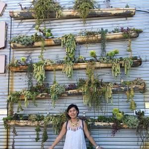 Meet your Posher, An