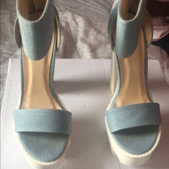 Denim Heels - Picture 2 of 4
