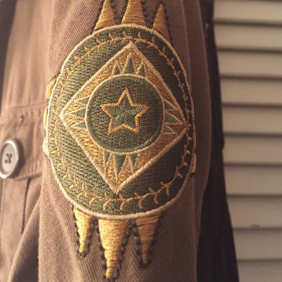 Jacket - Picture 2 of 3