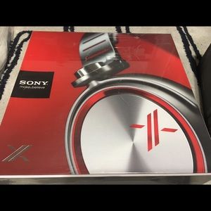 SONY MDR-X10 new still wrap