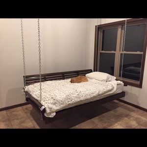 Meet your Posher, Joyce