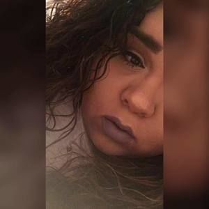 Meet your Posher, Liz