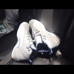 Meet your Posher, Devonte