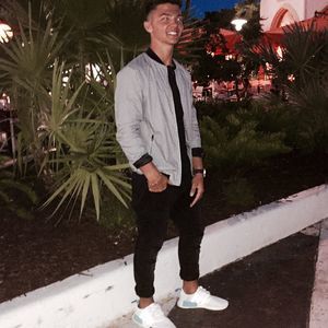 Meet your Posher, Keegan