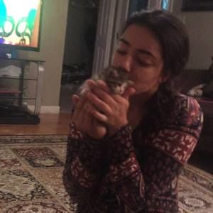 Meet your Posher, Amina