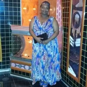 Meet your Posher, Helen