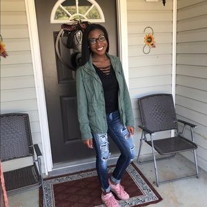 Meet your Posher, Jessica