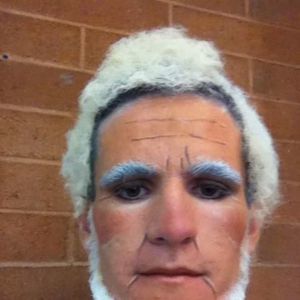 Meet your Posher, Robert