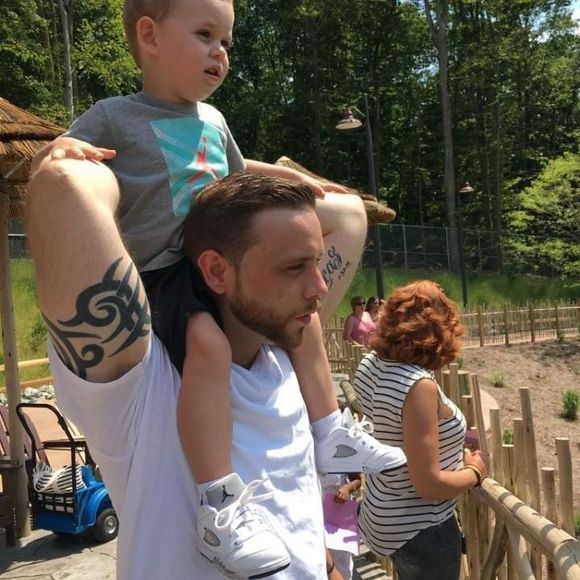 Meet your Posher, Peter - Picture 1 of 1