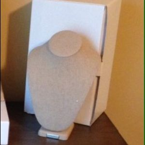 Stella and Dot neck form for Mstanco76