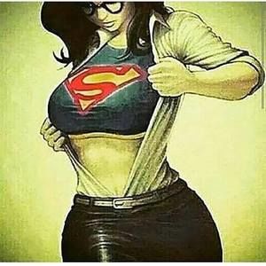 Meet your Posher, Monique