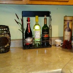 Meet your Posher, Lavina