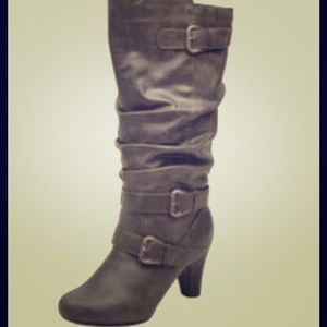 Gray "Prepie" boots