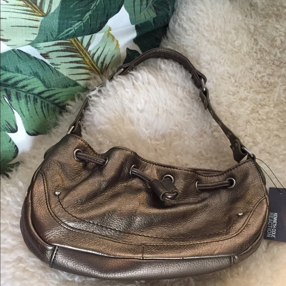 🎉🎉Kenneth Cole Purse!! - Picture 3 of 3