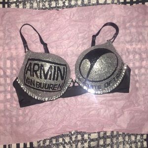 Armin Van Buuren Rave Festival Bra