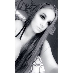 Meet your Posher, Catie