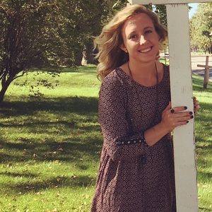 Meet your Posher, Noelle