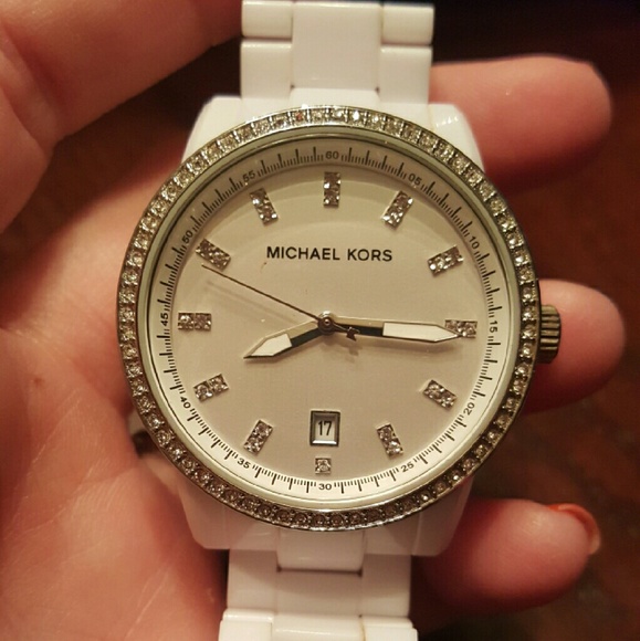 Like new michael kors watch white acrylic REDUCED!