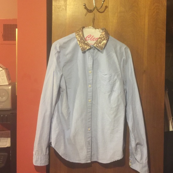 Denim shirt with gold sequins collar