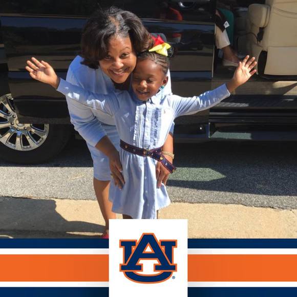 Meet your Posher, Raven