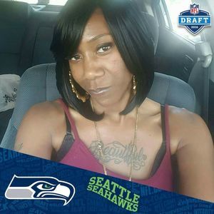 Meet your Posher, Kendra