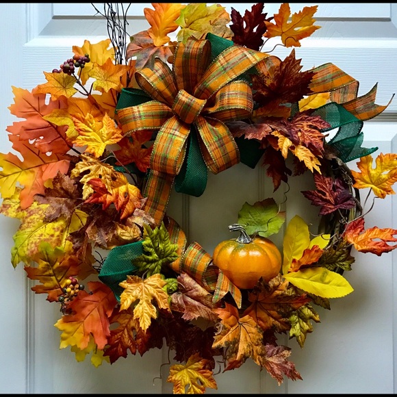 Gorgeous Fall Harvest Pumpkin Wreath w/ Pumpkin