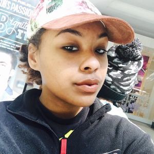 Meet your Posher, Amirah