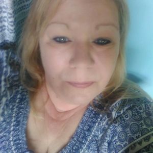 Meet your Posher, Gloria