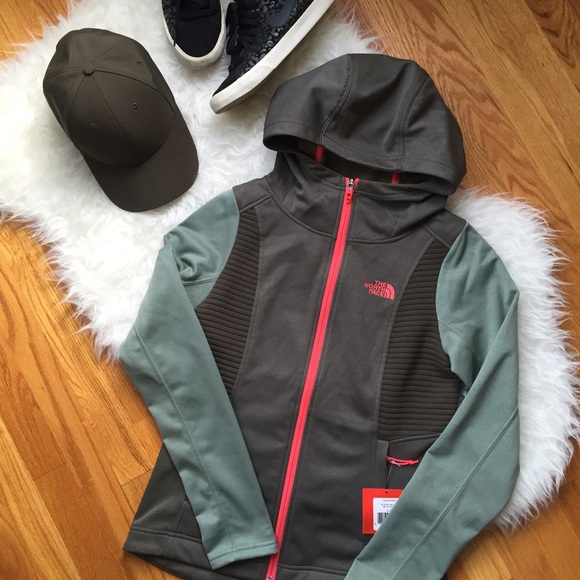 The North Face Sweaters - NWT: Olive Green Northface Zip Hoodie