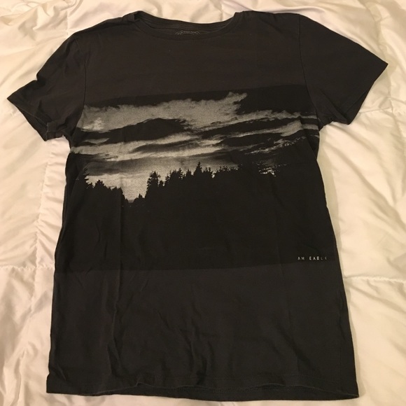 Cool skyline gray shirt