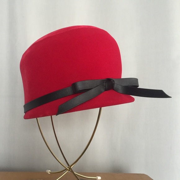 Vintage Hat Red Velvet Cloche Black Bow
