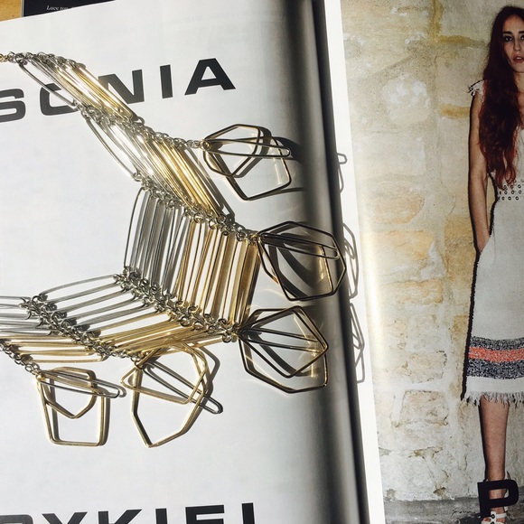 UNIQUE CHOKER NECKLACE  STYLE!