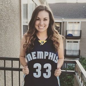 Meet your Posher, Madeline