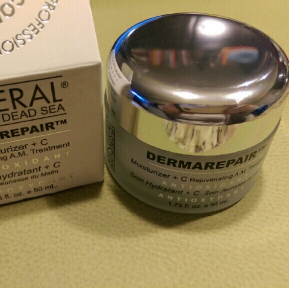 Mineral From The Dead Sea AM Treatment - Picture 4 of 4