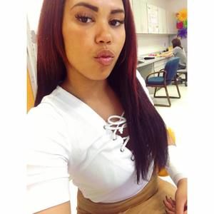 Meet your Posher, Melissa