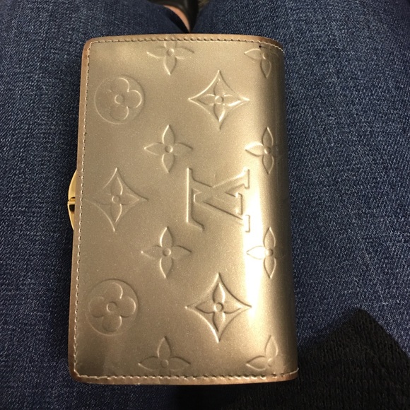 100% AUTHENTIC LV FRENCH WALLET - Picture 2 of 4