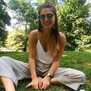 Meet your Posher, Sabrina