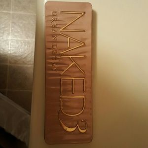 Urban decay naked 3
