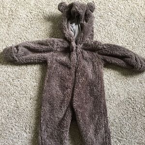 Infant carter's onsie